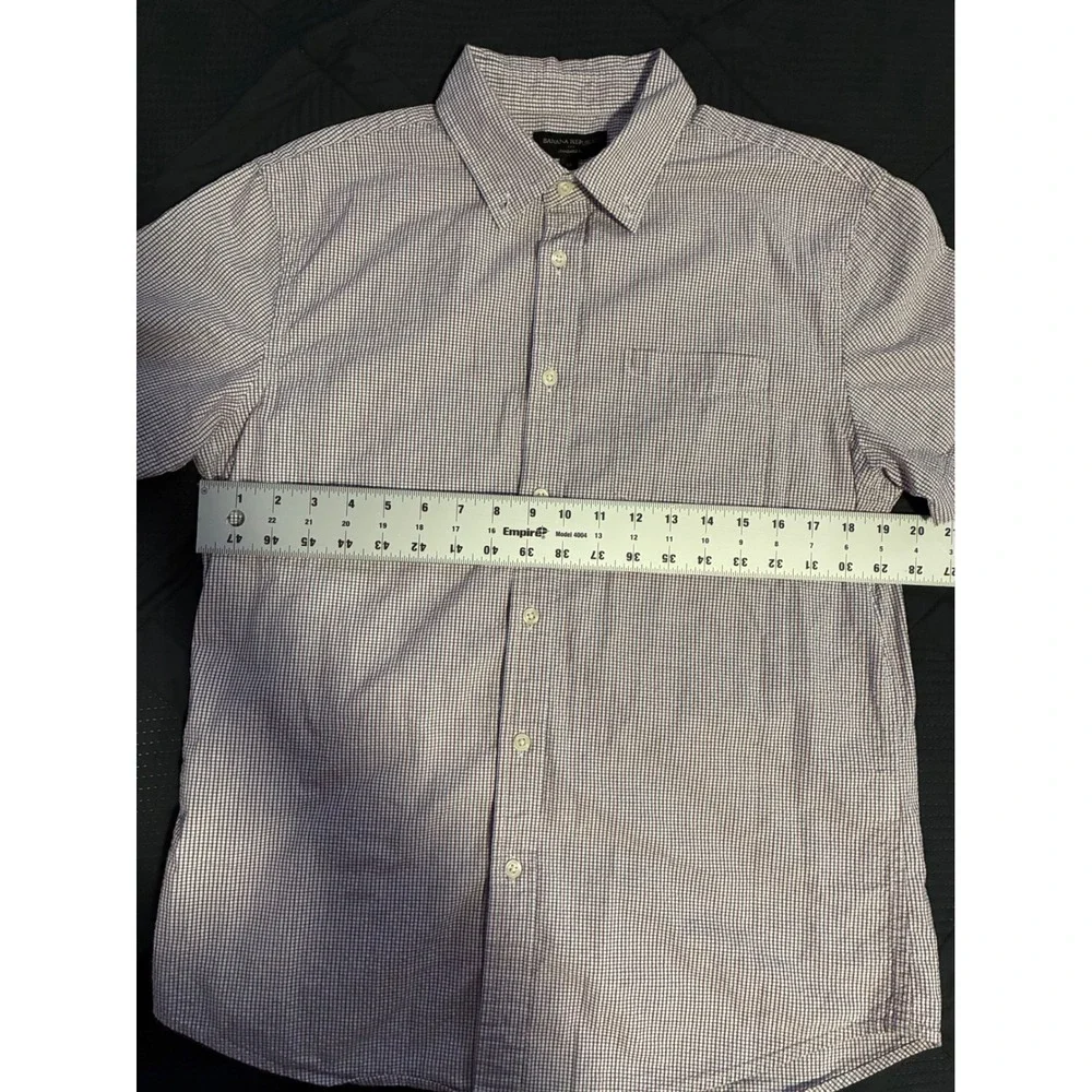 Banana Republic Mens Standard Fit Short Sleeve Button Down Shirt Red Blue Check